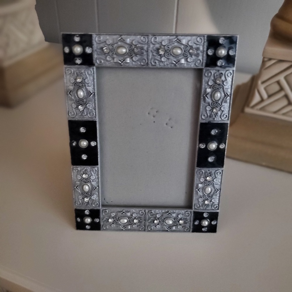 Vintage Heavily Ornate Picture Frame Metal Embellished W/Rhinestones & Pearls